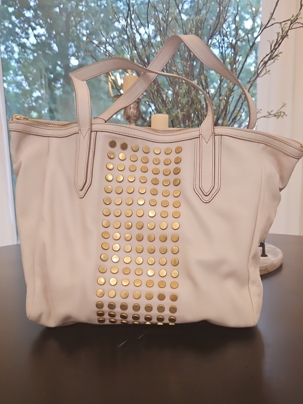 Fossil VTG Gold Studded Cream Tote Bag. NWT